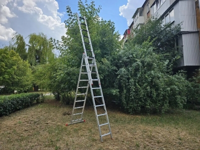 Трехсекционная лестница – компактно, высоко, универсально