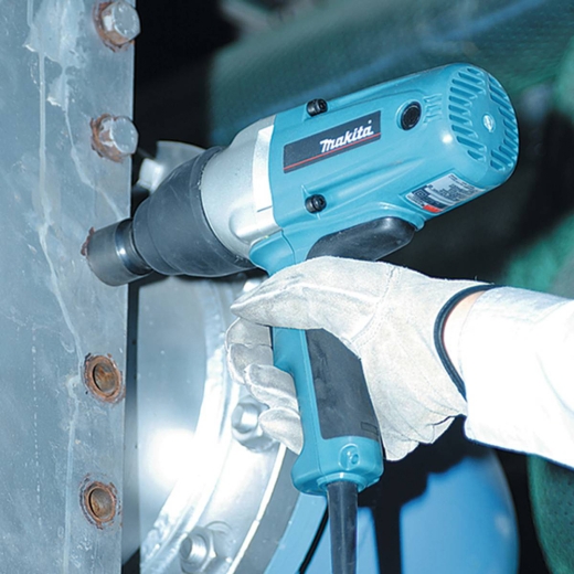 Ударный гайкокрут Makita TW 0200 - 3