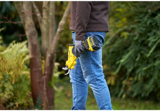 Пила ланцюгова акумуляторна STANLEY FATMAX SFMCCS630M1+SFMCPP32M1 - 14