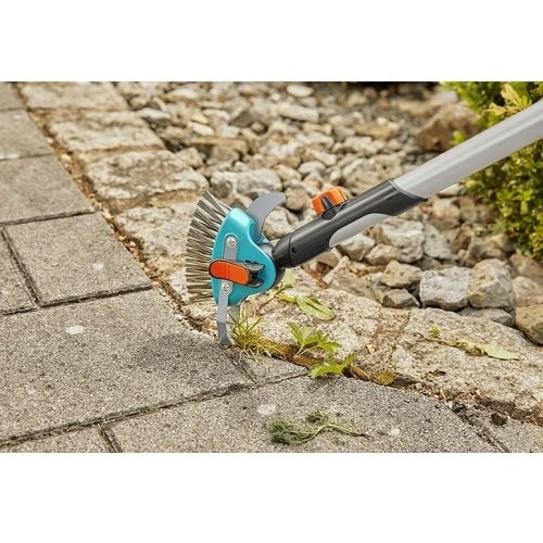 Очисник щілин з ножем та щіткою Gardena Combisystem сталевий 3 в 1 (03608-20.000.00) - 3