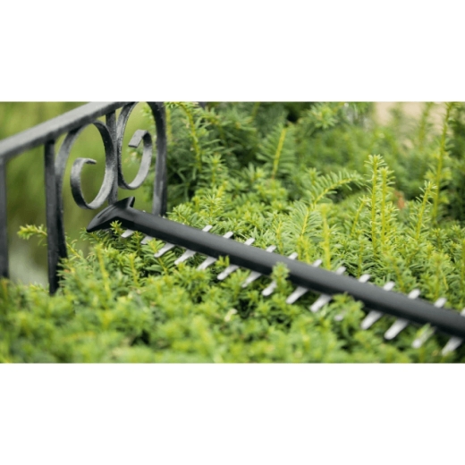 Аккумуляторный кусторез Bosch Universal Hedge Cut 18V-50 без акб и з/у - 5