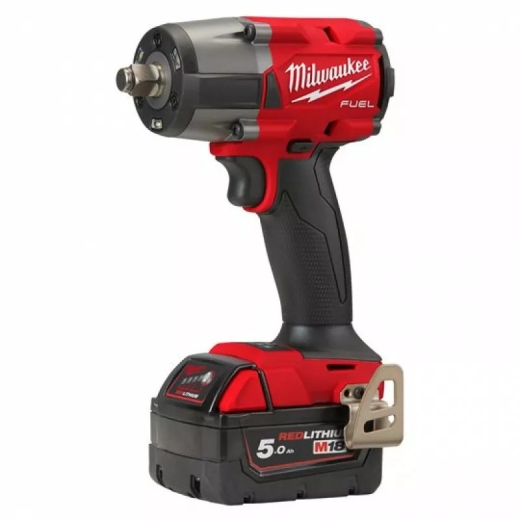 Аккумуляторный гайковерт Milwaukee M18 FMTIW2F12-502X Аккумуляторный гайковерт Milwaukee M18 FMTIW2F12-502X
