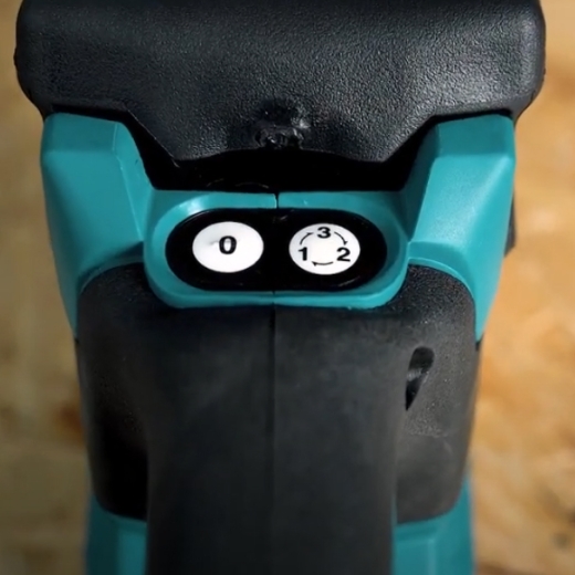 Акумуляторна вібраційна шліфмашина с AWS Makita DBO381ZU - 2