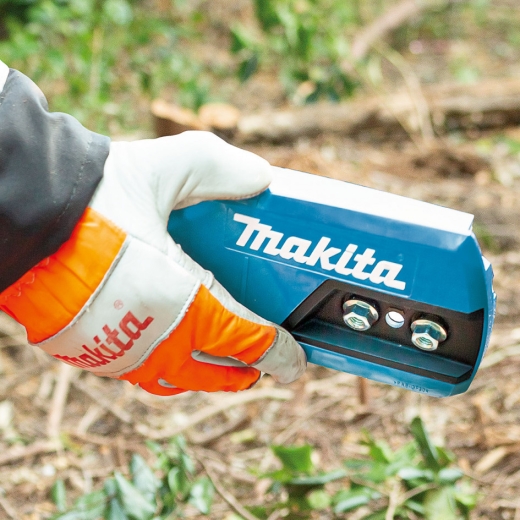 Акумуляторна ланцюгова пила Makita XGT 40 V MAX UC011GT101 - 6