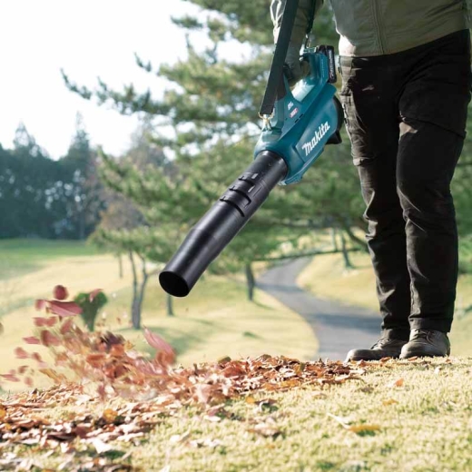 Аккумуляторная воздуходувка Makita XGT 40 V MAX UB001GZ (без АКБ) - 7