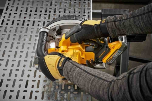 Пила дискова по металу акумуляторна DeWALT DCS383H2 - 13