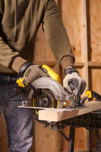 Пила циркулярна акумуляторна STANLEY FATMAX SFMCS550B - 21