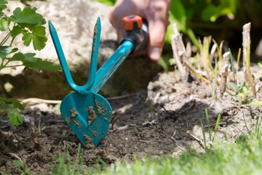 Сапка ручная Gardena Combisystem Classic Ergo треугольная, 6 см, 2 зубца (08911-20) - 3