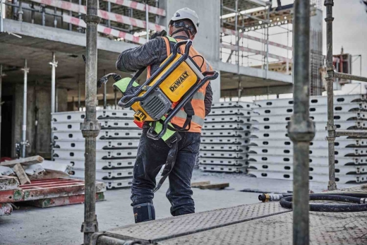Вибратор-рюкзак глубинный аккумуляторный DeWALT DCPS310N POWERSHIFT  - 11