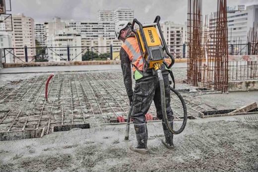 Вибратор-рюкзак глубинный аккумуляторный DeWALT DCPS310N POWERSHIFT  - 7