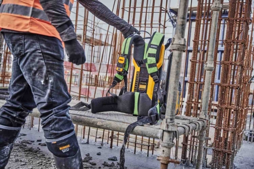 Вибратор-рюкзак глубинный аккумуляторный DeWALT DCPS310N POWERSHIFT  - 10