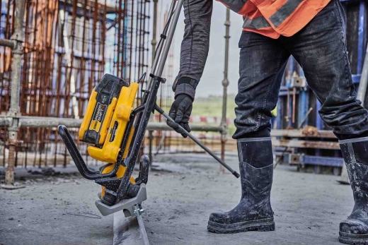 Виброрейка аккумуляторная DeWALT DCPS330N POWERSHIFT - 12