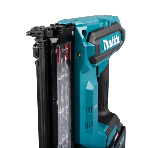 Аккумуляторный гвоздезабиватель Makita XGT 40 V MAX FN001GA201 Аккумуляторный гвоздезабиватель Makita XGT 40 V MAX FN001GA201