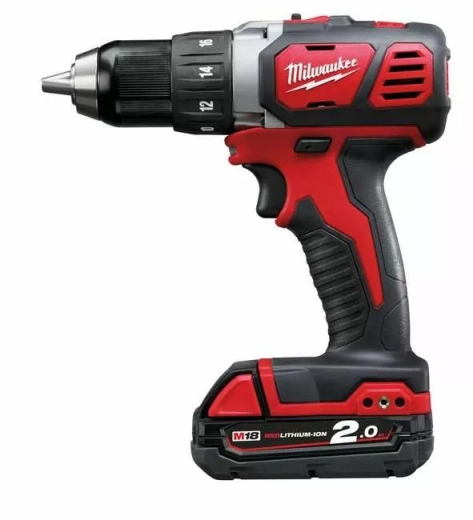 Аккумуляторная дрель-шуруповерт Milwaukee M18 BDD-202C - 1