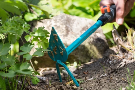 Сапка ручна Gardena Combisystem Classic Ergo трикутна, 6 см, 2 зубця (08911-20) - 2