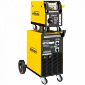 Зварювальний напівавтомат Deca D-MIG 750TD 15 кВт (267800) Зварювальний напівавтомат Deca D-MIG 750TD 15 кВт (267800)
