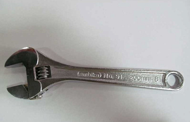 Ключ разводной VULKAN 25 мм L-200 мм Фото 1